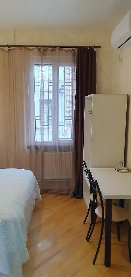 Number 9 Ξενοδοχείο Τυφλίδα Πανσιόν